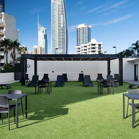 Luxury Apartment & Ocean View In Surfers Paradise ゴールドコースト エクステリア 写真